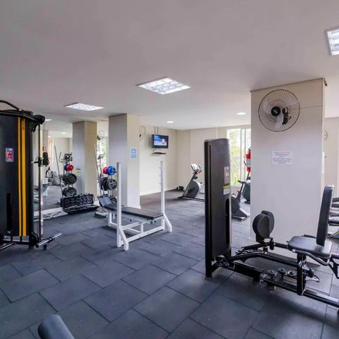 Apartamento à venda com 77m², 3 quartos e 2 vagas Apartamento à venda com 77m², 3 quartos e 2 vagasÁrea comum - Academia