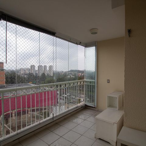 Apartamento à venda com 77m², 3 quartos e 2 vagas Apartamento à venda com 77m², 3 quartos e 2 vagasVaranda da Sala