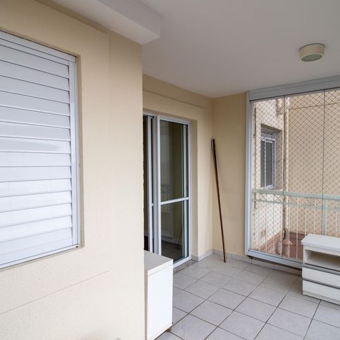 Apartamento à venda com 77m², 3 quartos e 2 vagas Apartamento à venda com 77m², 3 quartos e 2 vagasVaranda da Sala