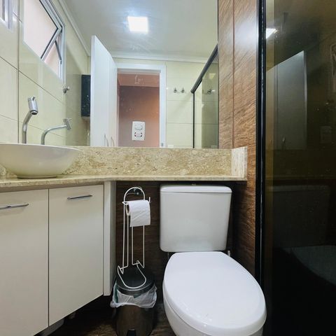 Apartamento à venda com 45m², 2 quartos e 1 vaga Apartamento à venda com 45m², 2 quartos e 1 vagaBanheiro