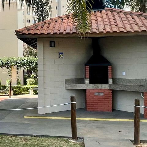 Apartamento à venda com 45m², 2 quartos e 1 vaga Apartamento à venda com 45m², 2 quartos e 1 vagaÁrea comum - Churrasqueira