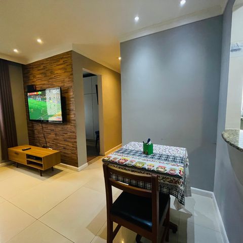 Apartamento à venda com 45m², 2 quartos e 1 vaga Apartamento à venda com 45m², 2 quartos e 1 vagaSala de Jantar