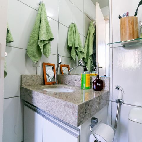 Apartamento à venda com 68m², 3 quartos e 1 vaga Apartamento à venda com 68m², 3 quartos e 1 vagaBanheiro da Suíte