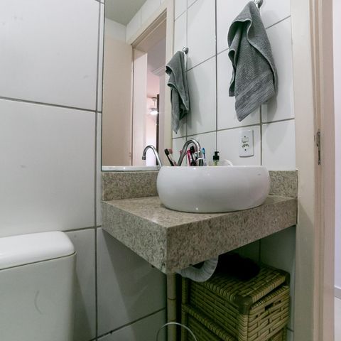 Apartamento à venda com 68m², 3 quartos e 1 vaga Apartamento à venda com 68m², 3 quartos e 1 vagaBanheiro Social