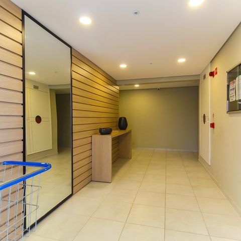 Apartamento à venda com 36m², 2 quartos e sem vaga Apartamento à venda com 36m², 2 quartos e sem vagaHall de entrada