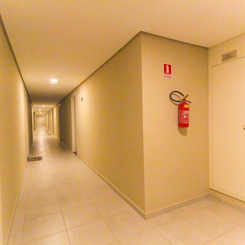 Apartamento à venda com 36m², 2 quartos e sem vaga Apartamento à venda com 36m², 2 quartos e sem vagaHall