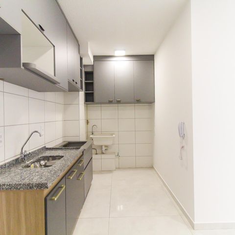 Apartamento à venda com 36m², 2 quartos e sem vaga Apartamento à venda com 36m², 2 quartos e sem vagaSala/Cozinha