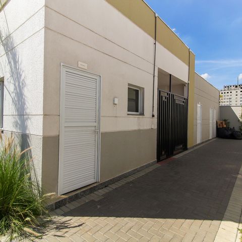 Apartamento à venda com 36m², 2 quartos e sem vaga Apartamento à venda com 36m², 2 quartos e sem vagaEntrada