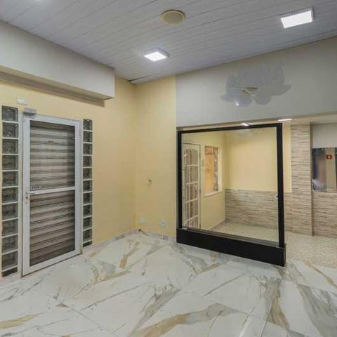 Casa à venda com 95m², 2 quartos e sem vaga