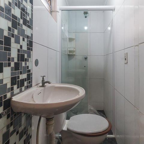 Casa para alugar com 85m², 1 quarto e 1 vaga Casa para alugar com 85m², 1 quarto e 1 vagaBanheiro
