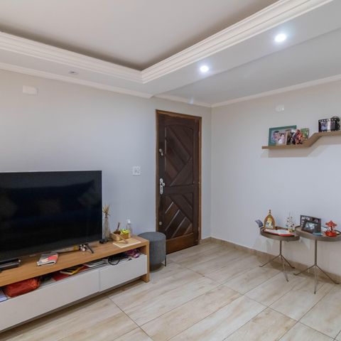 Casa à venda com 220m², 3 quartos e 4 vagas Casa à venda com 220m², 3 quartos e 4 vagasSala