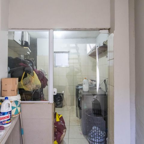 Casa à venda com 220m², 3 quartos e 4 vagas Casa à venda com 220m², 3 quartos e 4 vagasArea de Serviço