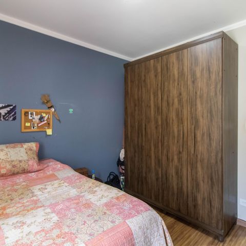 Casa à venda com 220m², 3 quartos e 4 vagas Casa à venda com 220m², 3 quartos e 4 vagasQuarto 2