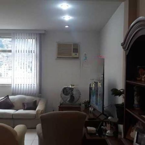Apartamento à venda com 240m², 3 quartos e 1 vaga