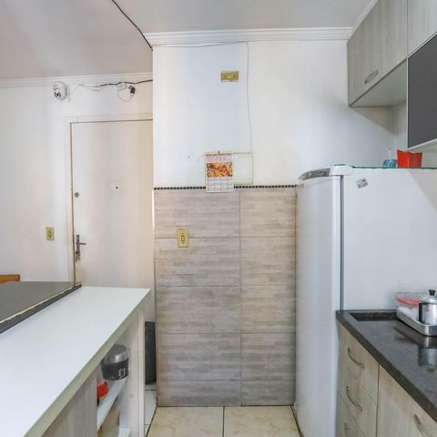 Apartamento à venda com 44m², 2 quartos e 1 vagaCozinha / área de serviço 