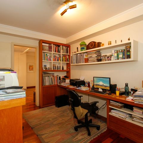 Apartamento à venda com 220m², 4 quartos e 4 vagas Apartamento à venda com 220m², 4 quartos e 4 vagasSala Íntima