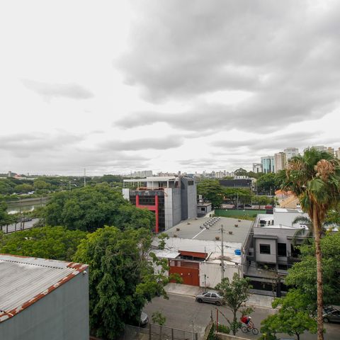 Apartamento à venda com 220m², 4 quartos e 4 vagas Apartamento à venda com 220m², 4 quartos e 4 vagasVista do Quarto 1