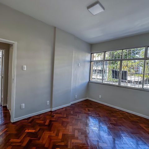 Apartamento à venda com 65m², 2 quartos e sem vaga