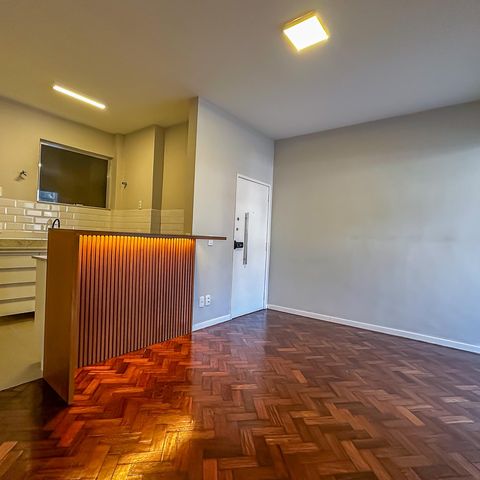 Apartamento à venda com 65m², 2 quartos e sem vaga