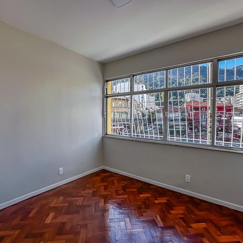 Apartamento à venda com 65m², 2 quartos e sem vaga