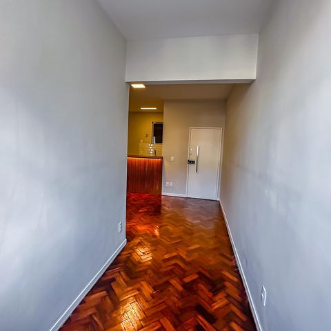 Apartamento à venda com 65m², 2 quartos e sem vaga