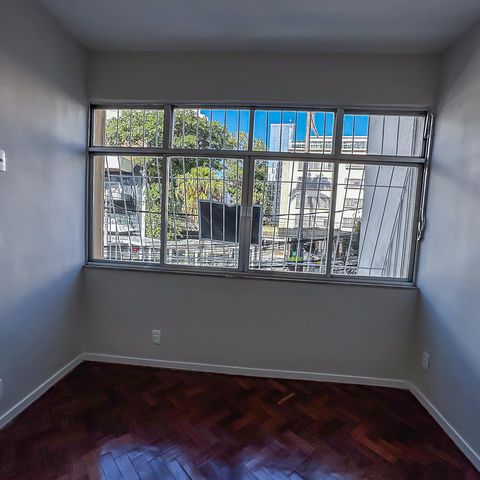 Apartamento à venda com 65m², 2 quartos e sem vaga