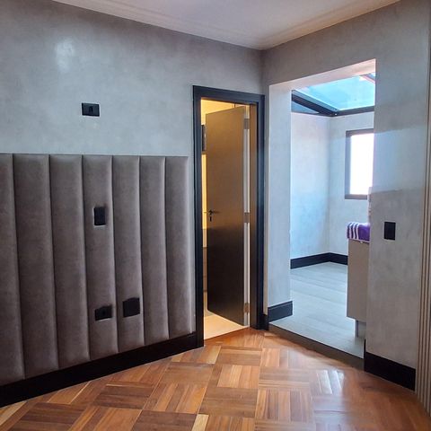 Apartamento à venda com 242m², 4 quartos e 4 vagas Apartamento à venda com 242m², 4 quartos e 4 vagasSuíte 1