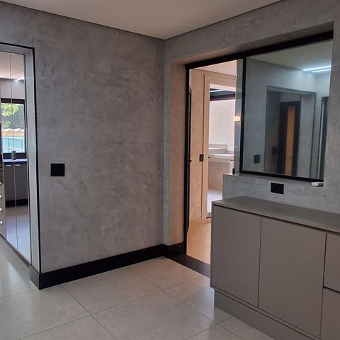 Apartamento à venda com 242m², 4 quartos e 4 vagas Apartamento à venda com 242m², 4 quartos e 4 vagasCopa