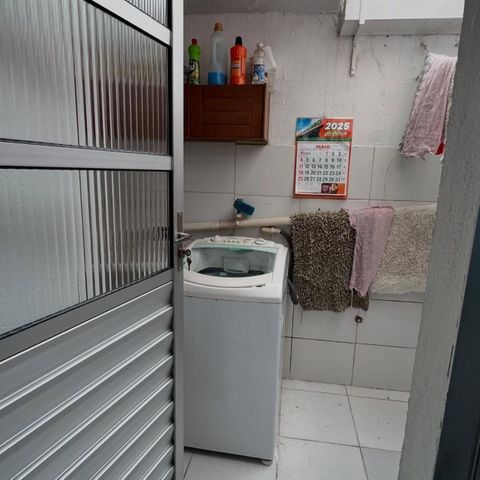 Casa à venda com 60m², 2 quartos e 1 vagaFoto 05