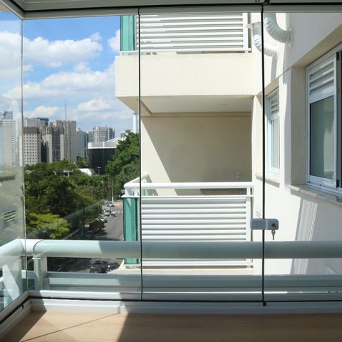 Apartamento à venda com 65m², 2 quartos e 1 vagaVaranda