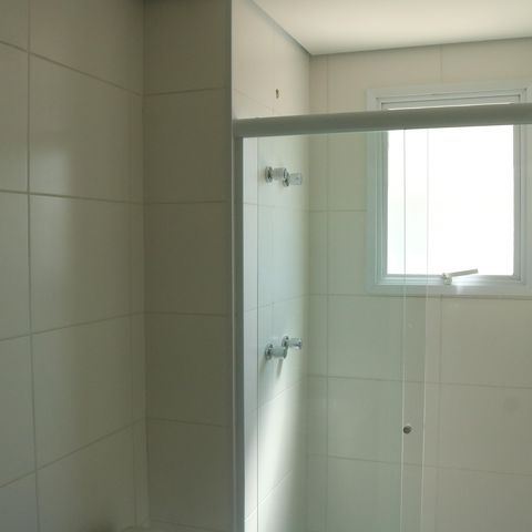 Apartamento à venda com 65m², 2 quartos e 1 vagaBanheiro da Suíte