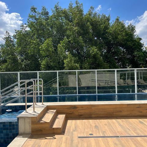 Apartamento à venda com 65m², 2 quartos e 1 vaga Apartamento à venda com 65m², 2 quartos e 1 vagaÁrea comum - Piscina