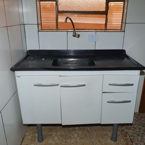 Casa para alugar com 60m², 2 quartos e sem vagaCozinha