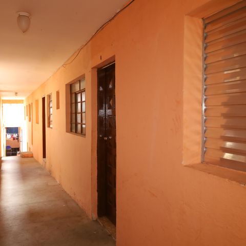 Casa para alugar com 60m², 2 quartos e sem vagaÁrea comum - Corredor