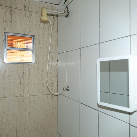 Casa para alugar com 60m², 2 quartos e sem vagaBanheiro