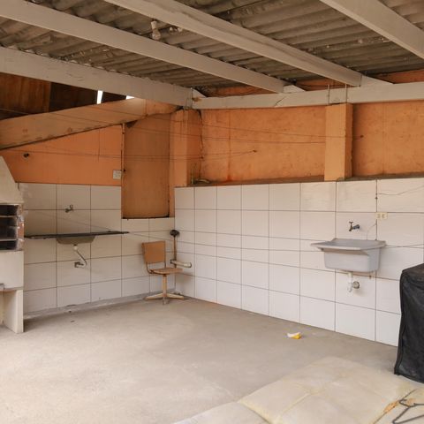 Casa para alugar com 60m², 2 quartos e sem vagaÁrea comum - Churrasqueira
