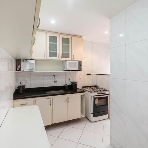Apartamento à venda com 60m², 2 quartos e 1 vagaCozinha