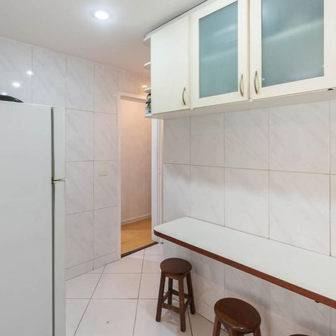 Apartamento à venda com 60m², 2 quartos e 1 vagaCozinha