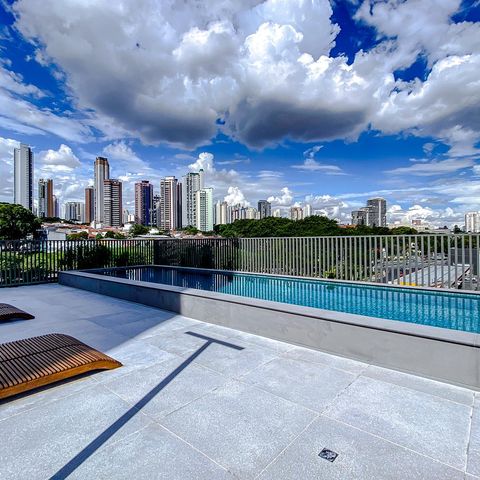 Studio à venda com 25m², 1 quarto e sem vagaÁrea comum - Piscina