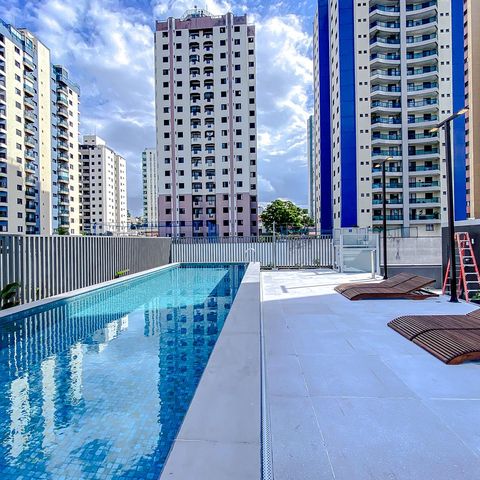 Studio à venda com 25m², 1 quarto e sem vagaÁrea comum - Piscina