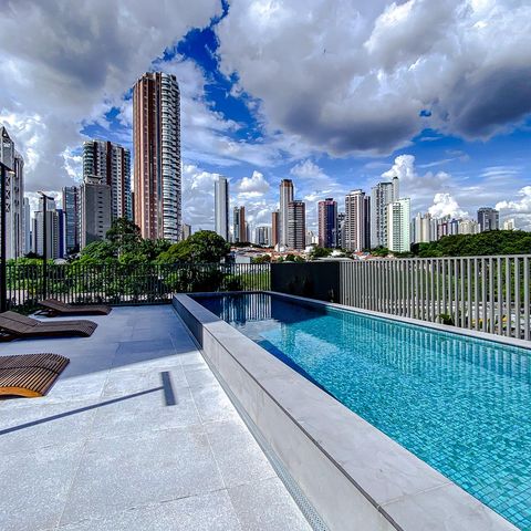 Studio à venda com 25m², 1 quarto e sem vagaÁrea comum - Piscina