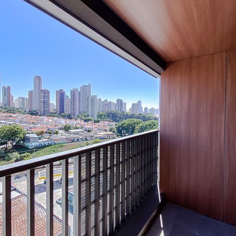 Studio à venda com 25m², 1 quarto e sem vaga Studio à venda com 25m², 1 quarto e sem vagaVaranda