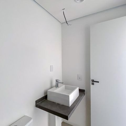 Studio à venda com 25m², 1 quarto e sem vaga Studio à venda com 25m², 1 quarto e sem vagaBanheiro