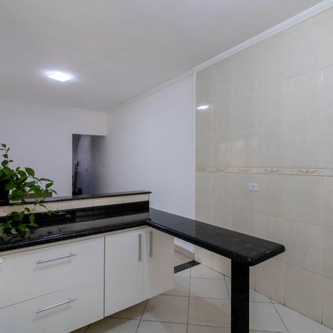 Casa à venda com 280m², 3 quartos e 6 vagas Casa à venda com 280m², 3 quartos e 6 vagasCozinha