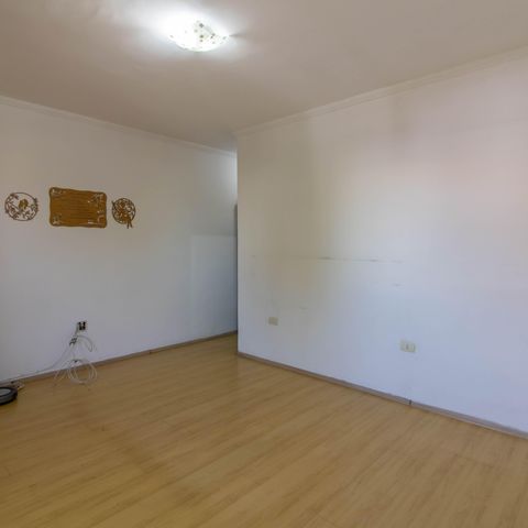 Casa à venda com 280m², 3 quartos e 6 vagas Casa à venda com 280m², 3 quartos e 6 vagasSuíte