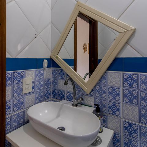 Casa à venda com 280m², 3 quartos e 6 vagas Casa à venda com 280m², 3 quartos e 6 vagasSuíte