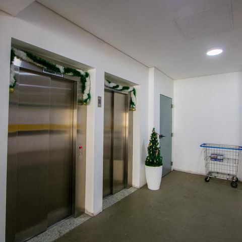 Studio à venda com 42m², 1 quarto e 1 vaga Studio à venda com 42m², 1 quarto e 1 vagaÁrea comum