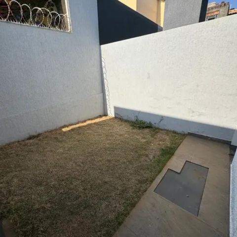 Casa para alugar com 105m², 3 quartos e 2 vagas Casa para alugar com 105m², 3 quartos e 2 vagasÁrea externa