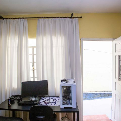 Casa à venda com 60m², 3 quartos e 2 vagasSala