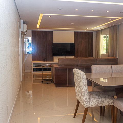 Apartamento à venda com 229m², 4 quartos e 4 vagas Apartamento à venda com 229m², 4 quartos e 4 vagasSala